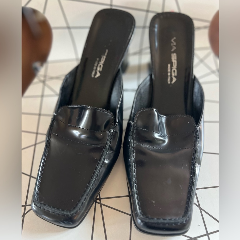 Via Spiga mules patent leather made in Brazil size 10 black